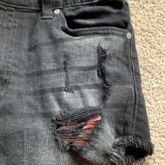 Eunina Lulu High Rise cut off Shortie - Picture 3 of 7